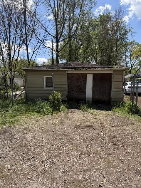 Exterior - 3905 Tennessee St, Gary, IN 46409 photo 5 of 6
