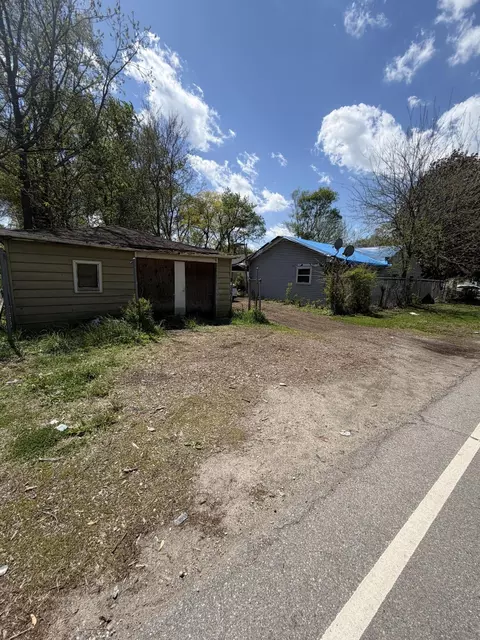 Exterior - 3905 Tennessee St, Gary, IN 46409 photo 6 of 6