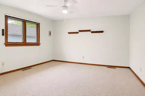 Bedroom - 8210 Tapper Ave, Munster, IN 46321 photo 3 of 3