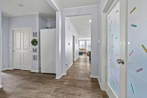 Entry Way - 7620 W 105th Pl, Crown Point, IN 46307 photo 2 of 3