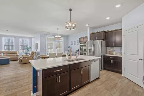 Kitchen - 7620 W 105th Pl, Crown Point, IN 46307 photo 3 of 3