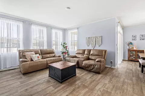 Living - 7620 W 105th Pl, Crown Point, IN 46307 photo 1 of 3