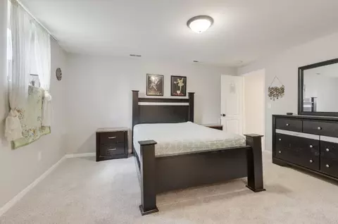 Bedroom - 1216 N Dwiggins Ct, Griffith, IN 46319 photo 7 of 7