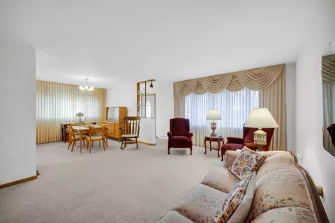 Living - 1941 Schrage Ave, Whiting, IN 46394 photo 1 of 3