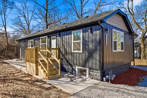Exterior - 7325 Locust Ave, Gary, IN 46403 photo 8 of 10
