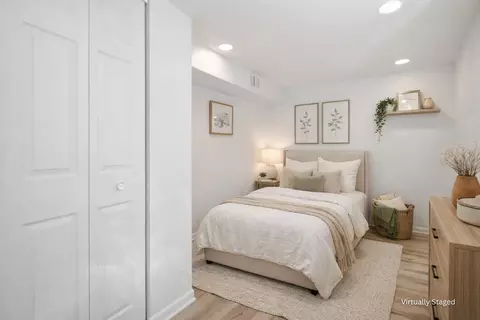 Bedroom - 7325 Locust Ave, Gary, IN 46403 photo 3 of 6