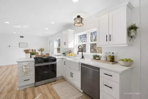 Kitchen - 7325 Locust Ave, Gary, IN 46403 photo 1 of 4