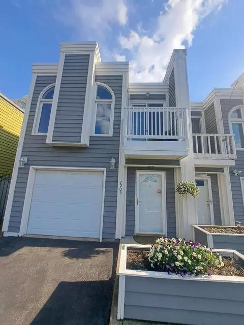 7205 Locust Ave, Gary, IN 46403