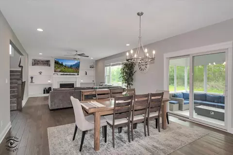 Dining - 12925 Red Lily Way, Saint John, IN 46373 photo 2 of 2