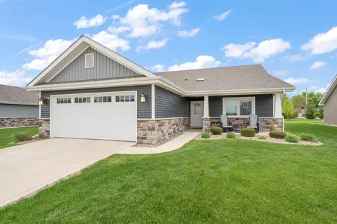 14082 Breakwater Ln, Cedar Lake, IN 46303