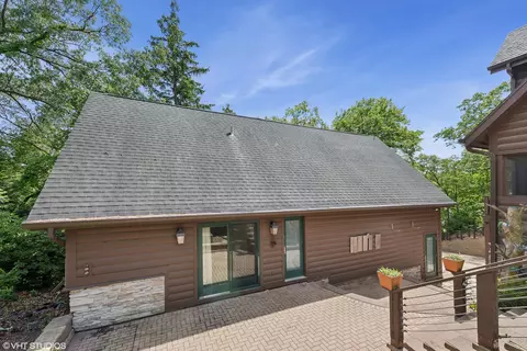 Exterior - 12 Ridge Dr, Dune Acres, IN 46304 photo 11 of 13