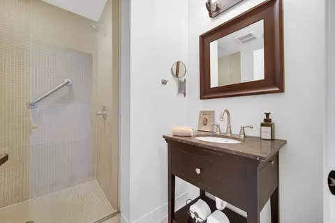 Bath - 12 Ridge Dr, Dune Acres, IN 46304 photo 1 of 6