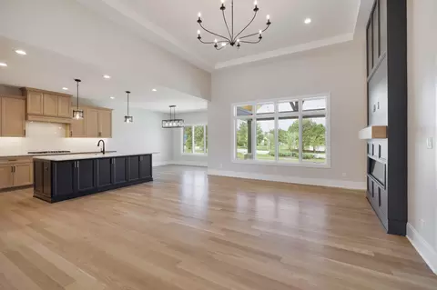 13056 Spirea Ave, Saint John, IN 46373 photo 9