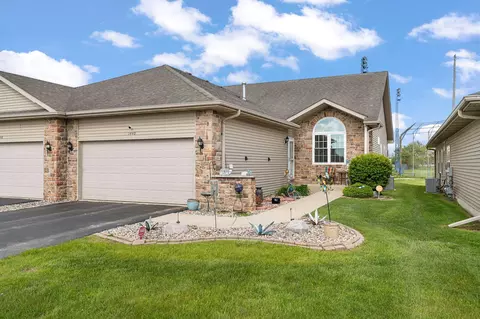 1440 Bohling Pl, Crown Point, IN 46307