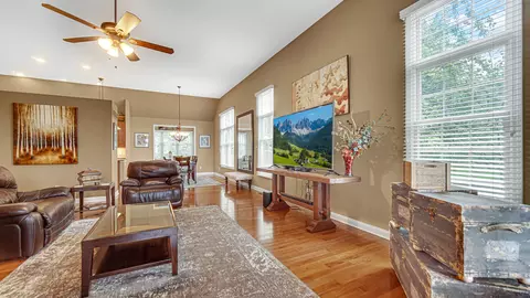 Living - 239 Edgewood Dr, Valparaiso, IN 46385 photo 1 of 2