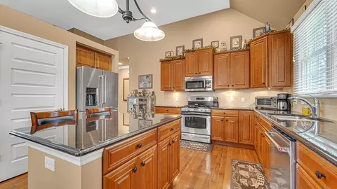Kitchen - 239 Edgewood Dr, Valparaiso, IN 46385 photo 3 of 4