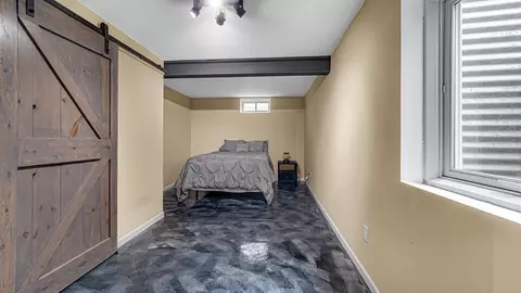 Bedroom - 239 Edgewood Dr, Valparaiso, IN 46385 photo 5 of 5