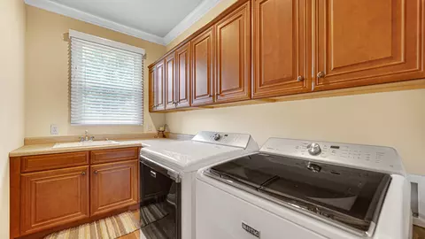 Other - 239 Edgewood Dr, Valparaiso, IN 46385 photo 4 of 9