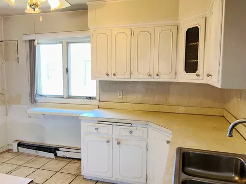 Kitchen - 2048 Roosevelt Pl, Gary, IN 46404 photo 1 of 3
