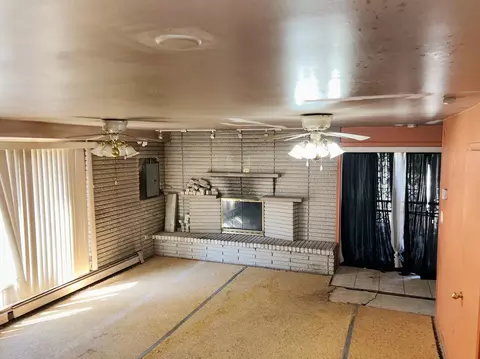 Living - 2048 Roosevelt Pl, Gary, IN 46404 photo 3 of 5