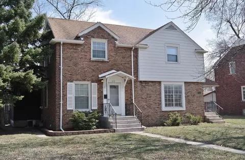 8139 Highland Pl, Munster, IN 46321