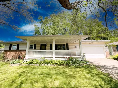 5358 Redwood Ave, Portage, IN 46368