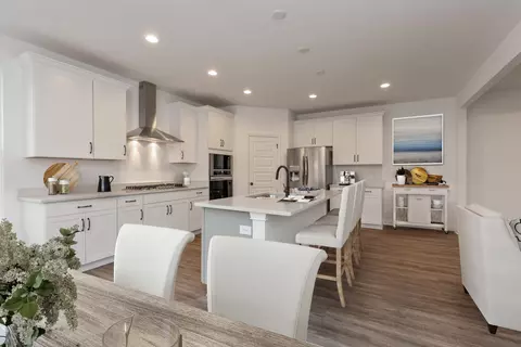 Kitchen - 4101 Brigata Dr, Valparaiso, IN 46385 photo 1 of 1