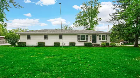 746 W 700, Hobart, IN 46342