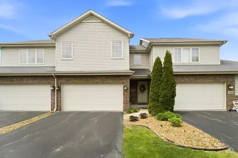 15537 98th Pl, Dyer, IN 46311