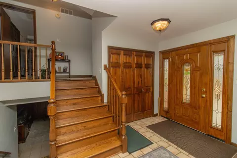 Entry Way - 9838 Redbud Rd, Munster, IN 46321 photo 1 of 1