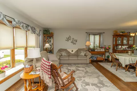 Living - 9838 Redbud Rd, Munster, IN 46321 photo 1 of 1