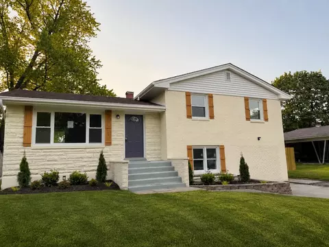621 E 52nd Ave, Merrillville, IN 46410