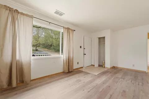 Living - 7155 Hemlock Ave, Gary, IN 46403 photo 1 of 3