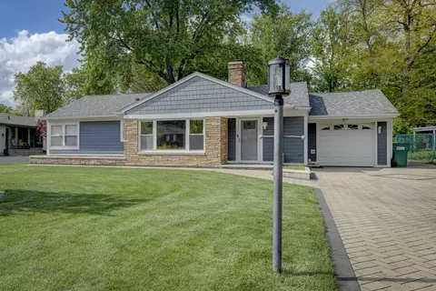 1335 35th St, Munster, IN 46321