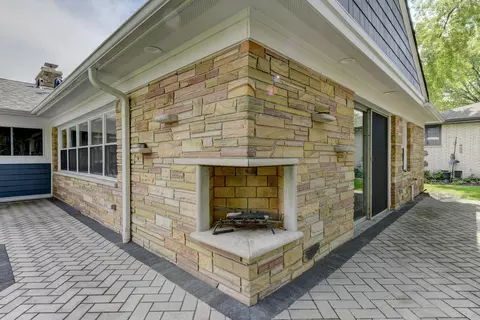 Exterior - 1335 35th St, Munster, IN 46321 photo 3 of 11