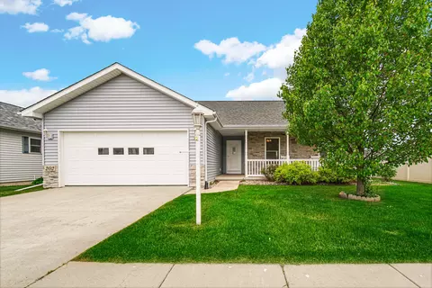 202 Allison Ln, La Porte, IN 46350