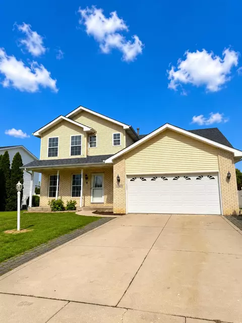 12465 Shelby Pl, Crown Point, IN 46307