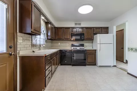 Kitchen - 321 N Ernest St, Griffith, IN 46319 photo 2 of 2