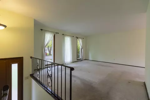Living - 321 N Ernest St, Griffith, IN 46319 photo 1 of 4