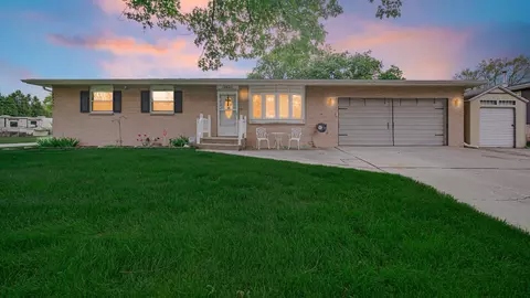 2546 Willowdale Rd, Portage, IN 46368