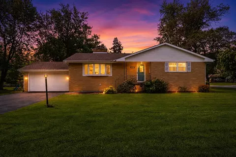 7605 W 86th Ave, Crown Point, IN 46307
