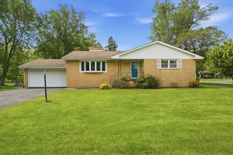 7605 W 86th Ave, Crown Point, IN 46307