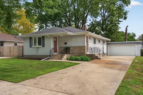 8951 O Day Dr, Highland, IN 46322