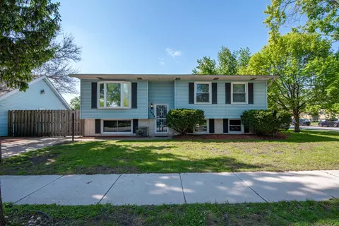 749 N Elmer St, Griffith, IN 46319