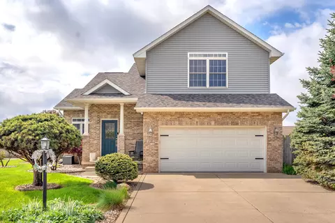 616 Slate Dr, Westville, IN 46391