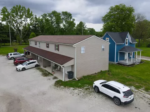 211 W Railroad St, Kentland, IN 47951