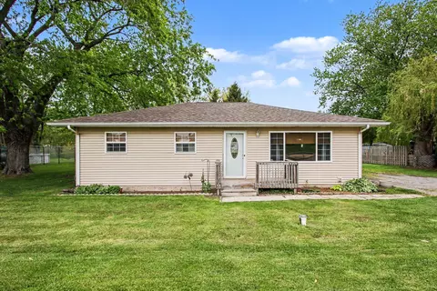 5702 Lute Rd, Portage, IN 46368