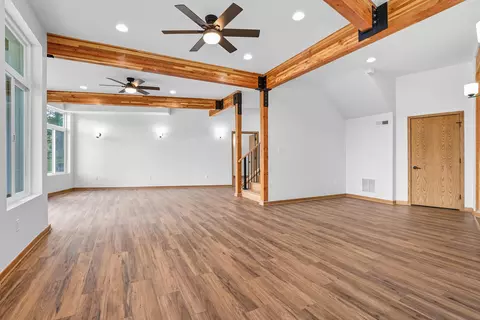 Living - 220 Robbins Rd, Valparaiso, IN 46385 photo 6 of 7