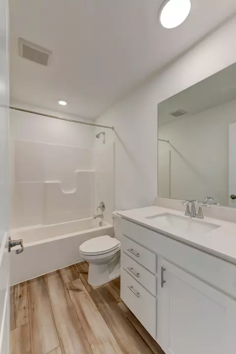 Bath - 8362 Kannon Dr, Lowell, IN 46356 photo 2 of 3