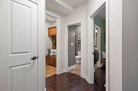 Entry Way - 906 Theresa Dr, Crown Point, IN 46307 photo 2 of 7